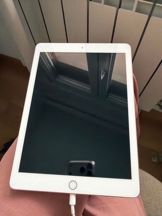 iPad 6ª Gen WiFi Dorado