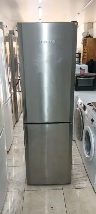 NEVERA COMBI LIEBHERR NO FROST ENERGÍA A+