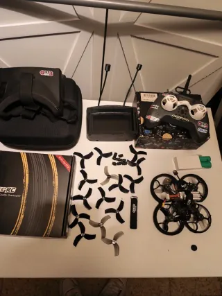 Kit dron FPV cinelong25 con radio t-lite