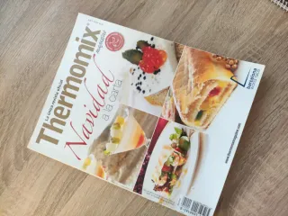 LOTE 12 REVISTAS THERMOMIX