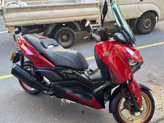 Yamaha Xmax Tech Max 300