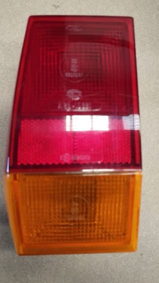 Piloto trasero izquierdo Ford Fiesta MK1.