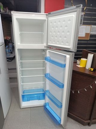 Nevera marca Rommer