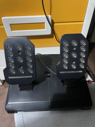 Volante hory t300 pc/ps4/ps5