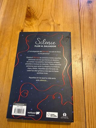 Silence: De la autora del bestseller mundial Bo...