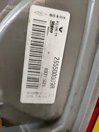 PILOTO TRASERO DERECHO RENAULT MEGANE III PORTON