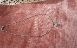 Collana con ciondolo a stella