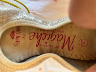 Bailarinas niñas T-29 oro y perlas