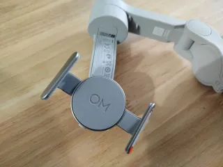 Trípode teléfono portátil y plegable