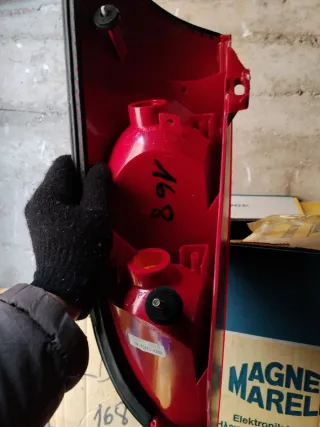 Piloto trasero derecho focus 98 3/5p