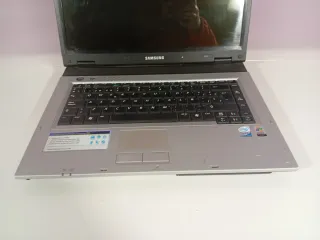 Portátil Samsung R40