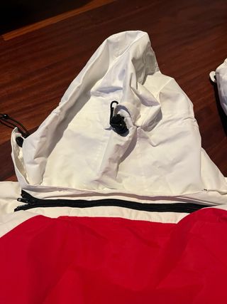 Chaquetas esqui una de ldel y otra de decathlon