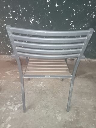 Sillas terraza bar exterior