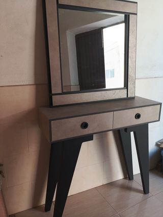 Consola de Lujo Madera y Metal