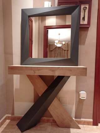 Consola de Lujo Madera y Metal