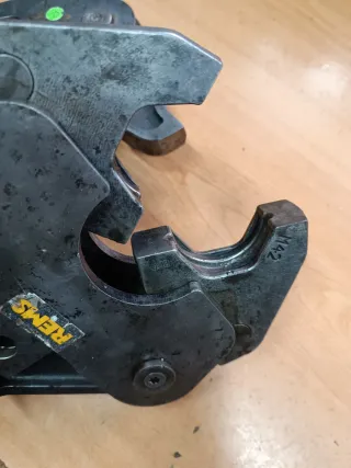 MORDAZAS REMS 42 54 M