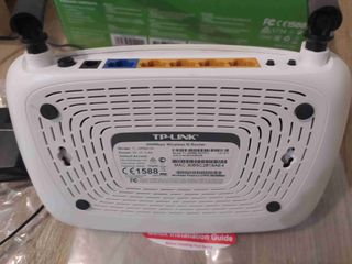 TP-Link TL-WR841N 300Mbps + Cavo Omaggio