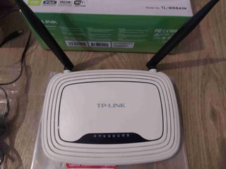 TP-Link TL-WR841N 300Mbps + Cavo Omaggio
