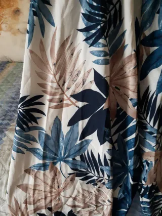 Vestito estivo floreale bianco e blu