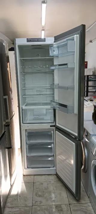 NEVERA COMBI BALAY NO FROST ENERGÍA A++