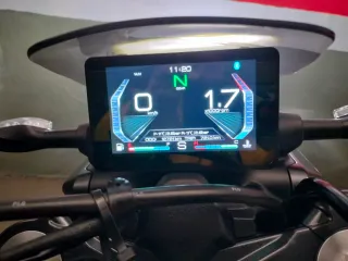 Matriculada 03/Ago./2023 (3.800€ negociables)