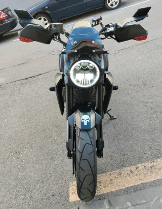 Matriculada 03/Ago./2023 (3.800€ negociables)