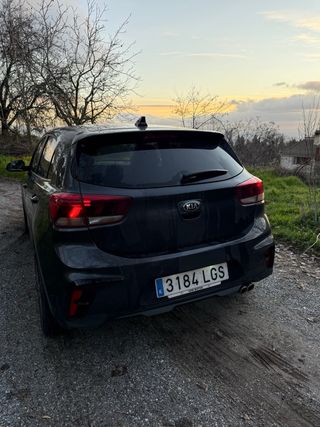 KIA Rio GT line 2020 120cv