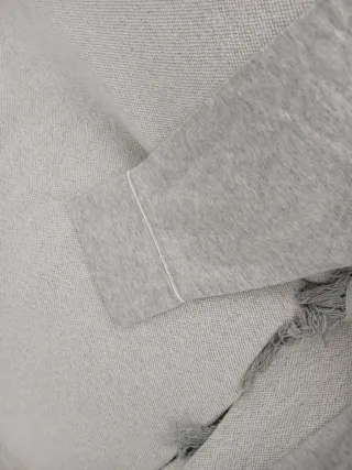 Pijama gris nuevo con etiqueta