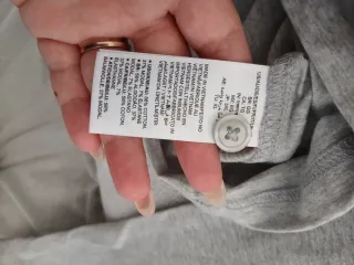 Pijama gris nuevo con etiqueta