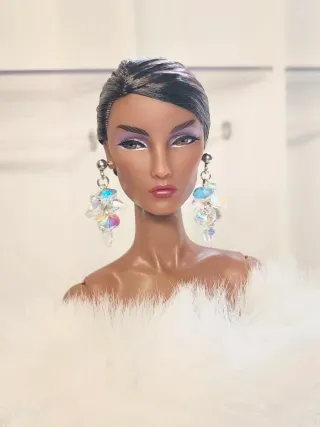 Pendientes efecto diamantes Barbie Integrity Toys