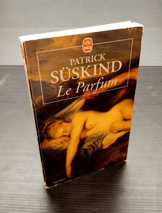 Le Parfum (en frances)