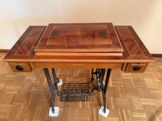 Máquina de coser Sigma antigua