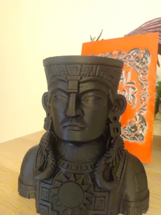 Gerrero azteca . Macetero3D