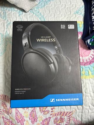 sennheiser wireless hd 4.40 bt