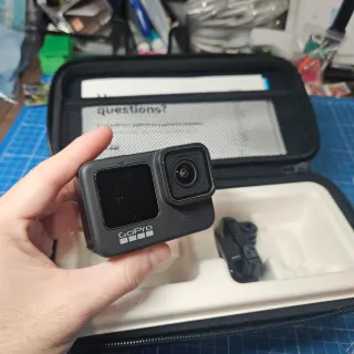 GoPro Hero 9 + Batería + Accesorios