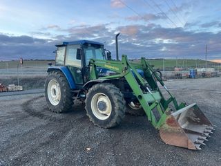 Tractor New Holland 8340