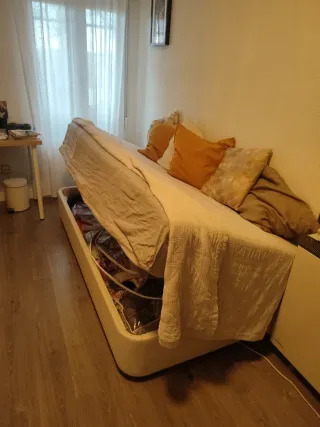 Cama con canape y colchon. 1.90 x 85.Perfecto est