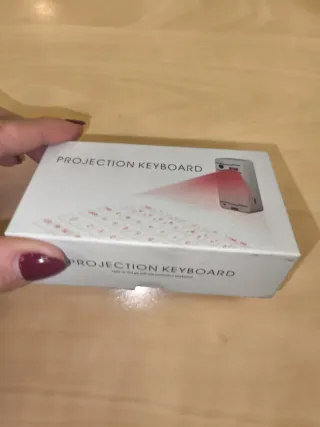 Projection keyboard. Teclado láser para ordenador