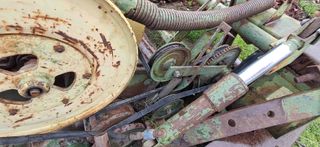 Segadora acondicionadora rodillo John Deere 486.