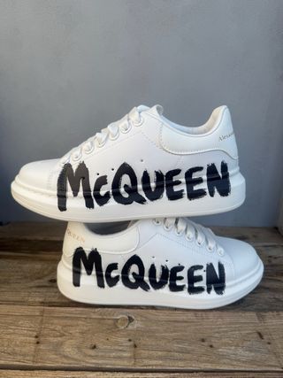 Alexander McQueen - Graffity