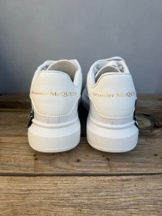 Alexander McQueen - Graffity