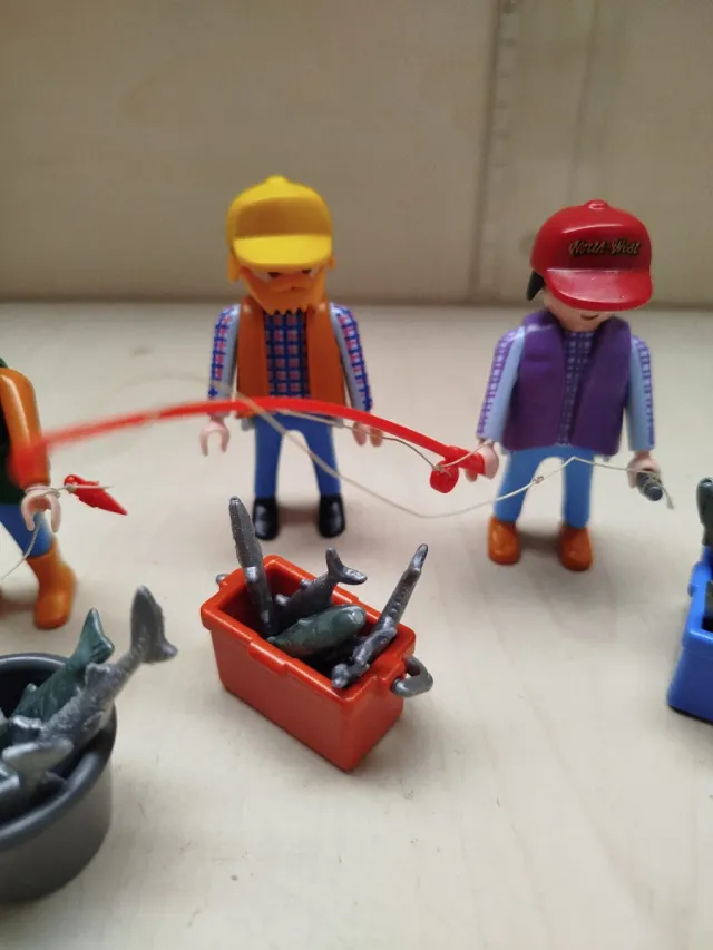 Playmobil 3 Pescadores con Peces y Cubos