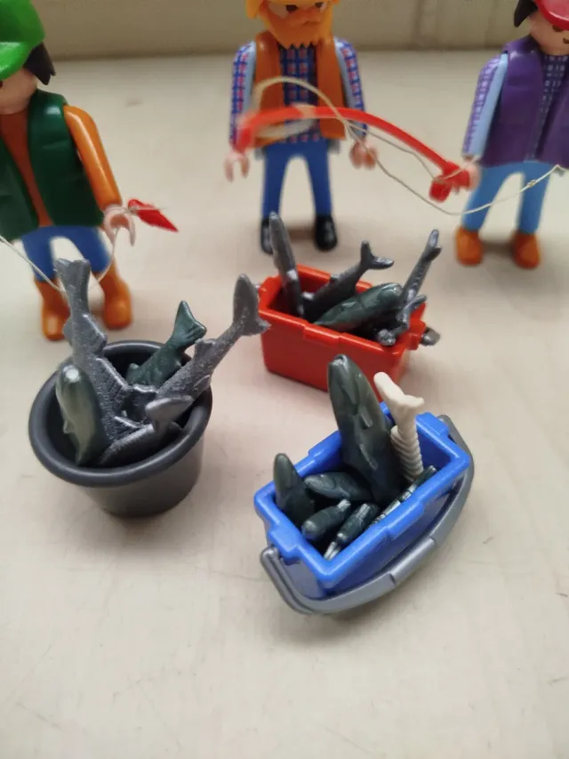 Playmobil 3 Pescadores con Peces y Cubos