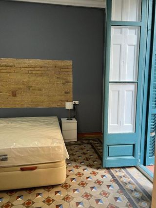 Piso en alquiler en Sant Antoni en Barcelona