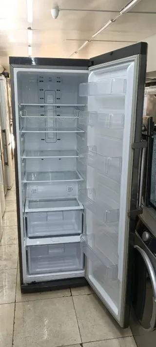 NEVERA SAMSUNG DE UNA PUERTA NO FROST ENERGÍA A+