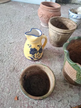 Lote de varios maceteros diferentes tamaños