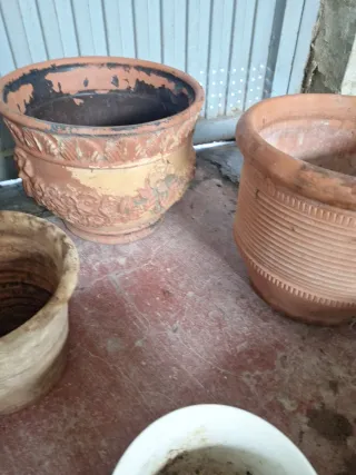 Lote de varios maceteros diferentes tamaños