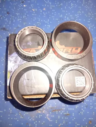 Rodamientos razorback supermotard