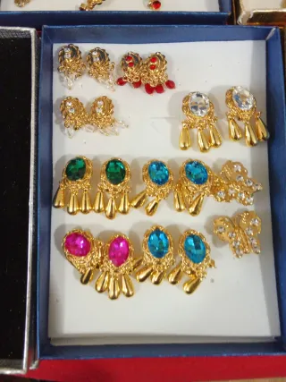 Lote Pendientes Dorados