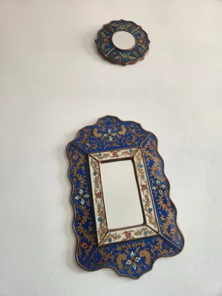 Coppia di antichi specchi